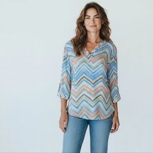 Chico's Watercolor Chevron Tyanna 3/4 Sleeves Pullover Top Size 2